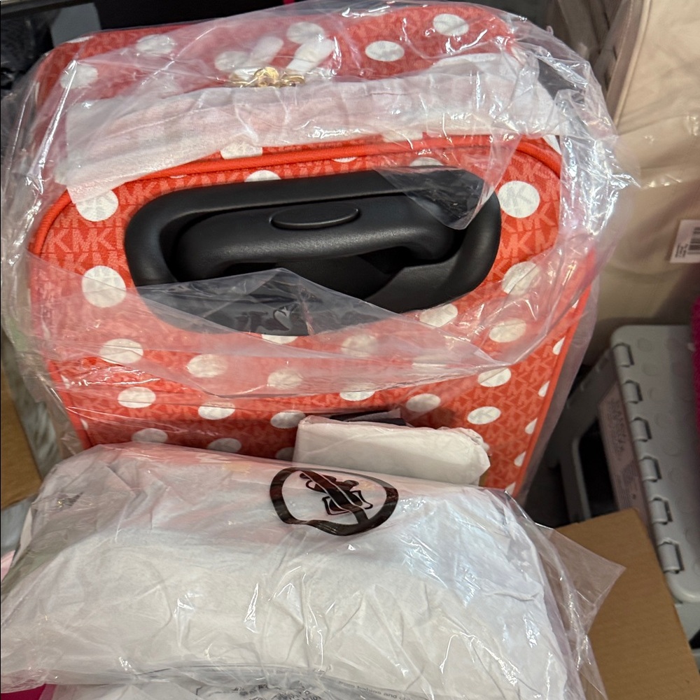 Tbb3 reserve Michael Kors Red and White Polka Dot Luggage